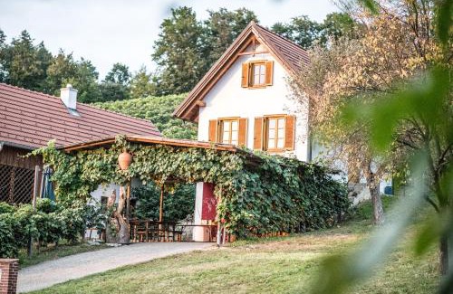 Eltendorf House | WIENER Kellerstöckl - Das 13er