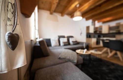 Eltendorf House | WIENER Kellerstöckl - Das 13er