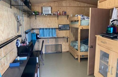 Jacksboro House | Wilderness Roost on Lake Godstone