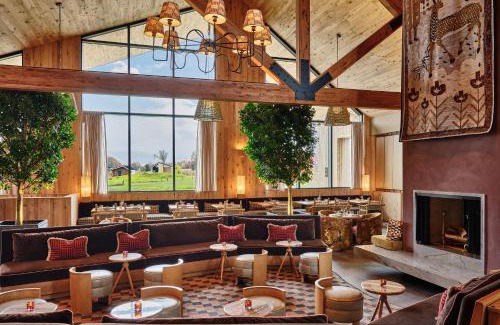 Gardiner Hotel | Wildflower Farms, Auberge Collection