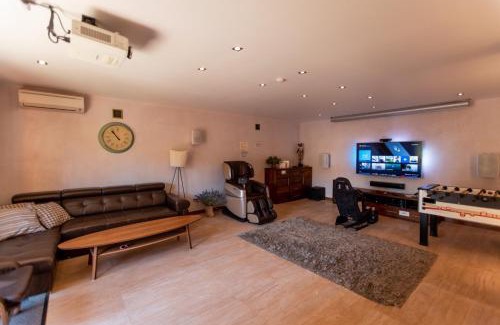 Ustron Bed & Breakfast | Willa pod Czantorią SPA Ustroń