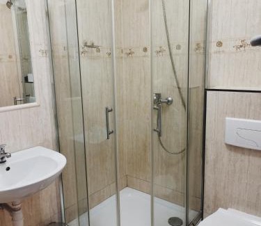 Miedzygorze Bed & Breakfast | Willa Pod Dobrym Humorem