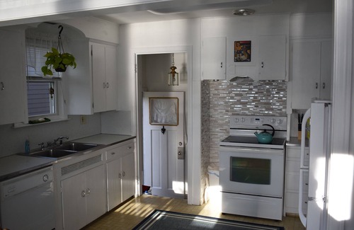 Waterford House | Williams Lake Get-Away Lakefront Home