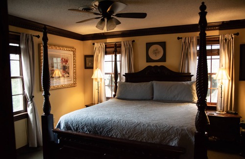 Williamsburg Bed & Breakfast | Williamsburg Sampler B & B