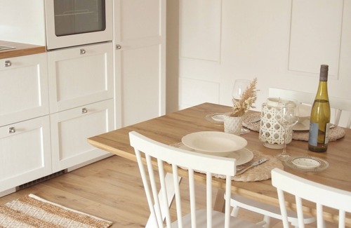 Bellnhausen Apartment | Willkommen "Im Fachwerk" Wohlfühlen, Entspannen & Wandern im Grünen