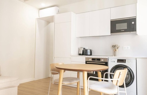 Barceloneta Apartment | Winahost La Barceloneta