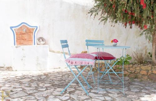 Mafra House | Window to the Valley