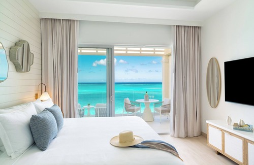 The Bight Resort | Windsong on the Reef