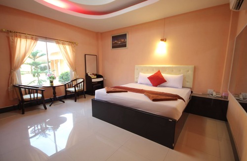 Lop Buri Hotel | Windsor Park and Resort