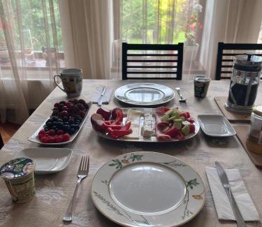 Poiana Tapului Villa | Wine Cellar Villa with Beautiful Garden in Sinaia - Busteni