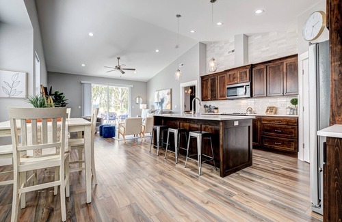 Prosser House | Wine Country Townhome