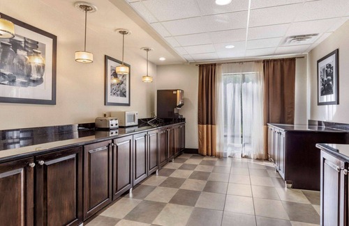 Buckhannon Hotel | Wingate by Wyndham Buckhannon