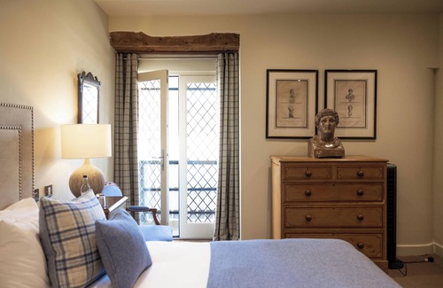 Alfriston Hotel | Wingrove House