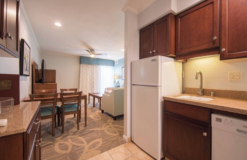 Solana Beach Hotel | Winners Circle Resort