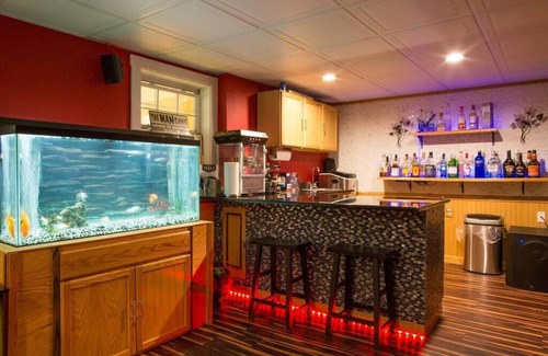 Somersworth House | Winter Getaway Near Portsmouth w/Hottub, Theater