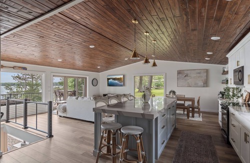 Cushing Cabin | Winter Getaway that won't disappoint + Game Room