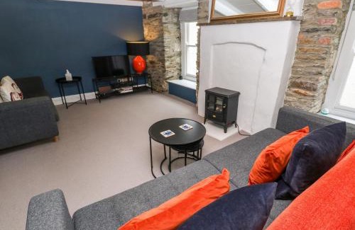 Mevagissey House | Winterbrook Cottage