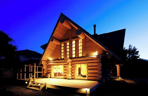 Kitasaku-gun Villa | With a wood stove and sauna! Just a 7-minute drive (5 km) to the outlet.