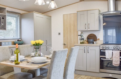 West Heslerton Cottage | With your own private hot tub, this is the perfect spot to unwind in.