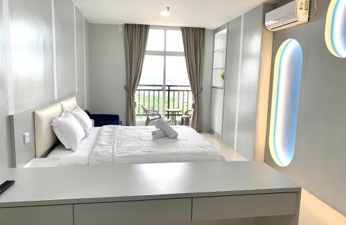 Lubuk Baja Apartment | Wiwi Formosa Residence -Deluxe Studio-Balcony