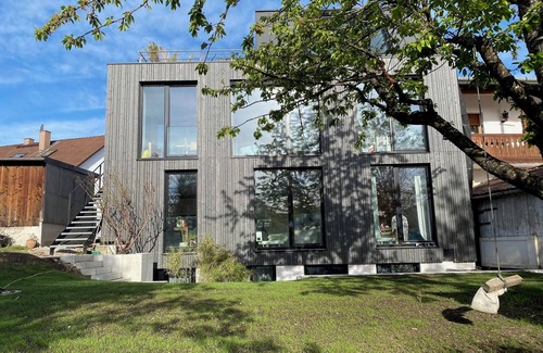 Tutzing Apartment | Wohnstudio Stylish und Voll Ausgestattet