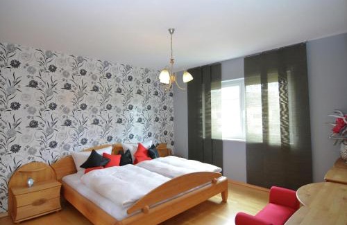 Burggrub Apartment | Wohnung in Burggrub mit Sauna und Garten