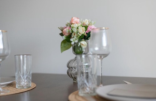 Stare Miasto District Apartment | Wojciechowskiego Apartment with Parking by Noclegi Renters