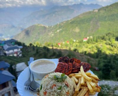 Khajjiar Resort | Wolfandwoods