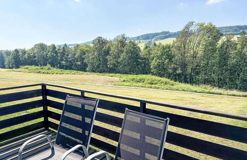 Starkov House | Wonderful private villa for 8 guests with WIFI, pool, TV, patio, pets allowed and panoramic view