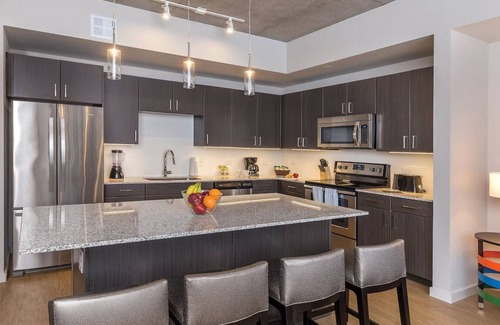 Downtown Austin Hotel | Wonderful 1BD Suite in Downtown Austin!