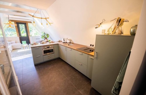 Het Hofke Apartment | Wonderful 50m² Loft with Balcony (KS-8)