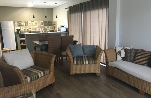 Morrinhos House | Wonderful beach house 50 meters from the sea in the central beach of Garopaba