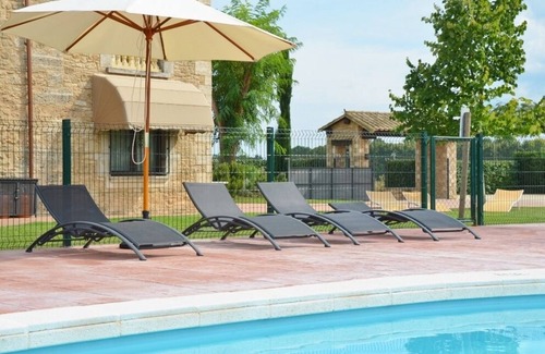 Banyoles Villa | Wonderful holiday home with pool and situated in small authentic village