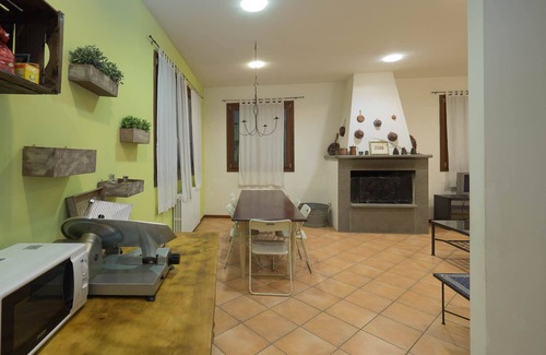 San Lazzaro di Savena Other | Wonderful Family Friendly Farmhouse On The Hills