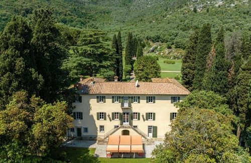 San Lorenzo a Vaccoli Villa | Wonderful private villa with WIFI, private pool, A/C, TV, patio and panoramic view, close to Lucca