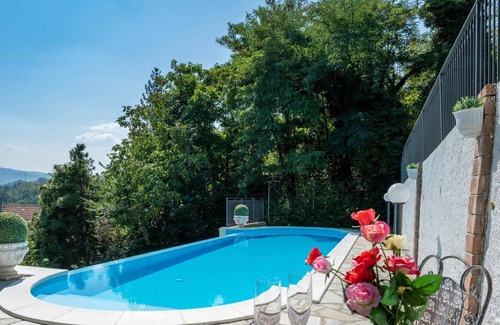 Serravalle Scrivia Villa | Wonderful private villa for 8 guests with private pool, hot tub, WIFI, TV, patio and parking