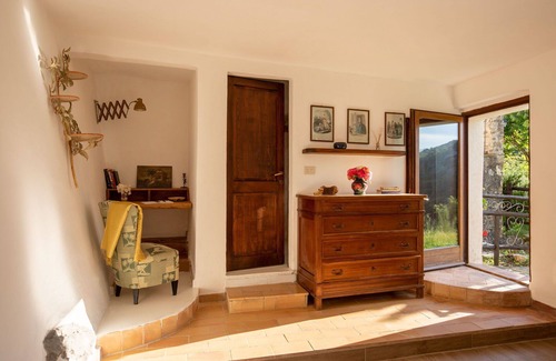 Arcidosso Villa | Wonderful private villa for 16 guests with WIFI, private pool