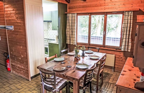 Gommiswald House | Wonderful private villa for 8 guests with WIFI, TV, patio, pets allowed and panoramic view