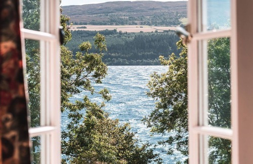 Lewiston House | Wonderful private villa for 4 guests with WIFI, TV, pets allowed and parking