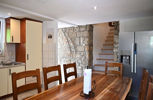 Zmijavci House | Wonderful private villa for 10 guests with WIFI, private pool, A/C, TV, terrace and panoramic view