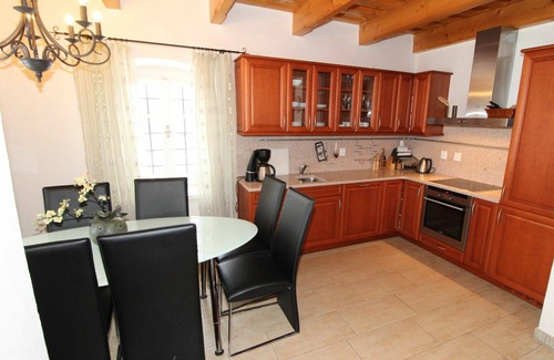 Sonov Villa | Wonderful private villa for 6 people with WIFI, private pool, TV and terrace