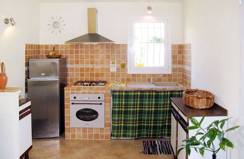 Costa dʼOneglia House | Wonderful private villa for 4 guests with A/C, WIFI, TV, patio and pets allowed