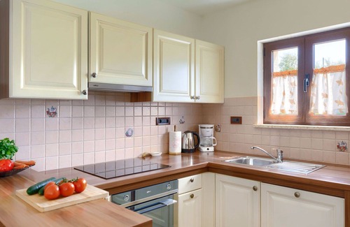 Vosteni Villa | Wonderful private villa for 8 people with A/C, private pool, hot tub, WIFI, TV and patio