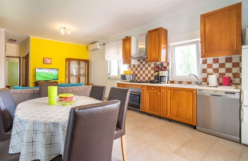 Klana House | Wonderful private villa with WIFI, A/C, private pool, TV, terrace, pets allowed and panoramic view