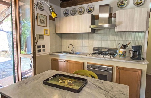 Vicopelago House | Wonderful private villa for 4 people with private pool, WIFI, TV, terrace and pets allowed