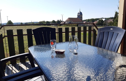 Fort-du-Plasne Ski Chalet | Wooden cottage in the countryside