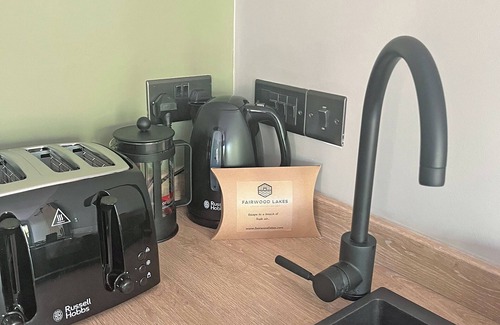 Dilton Marsh Ski Chalet | Woodland Container Lodges Slp 2