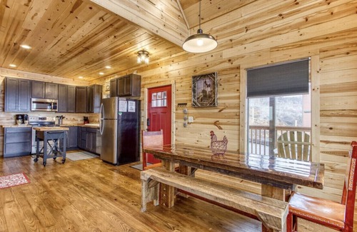 Chalet Village North Cabin | ✨ Woodlands: Best Location with add'l 20x40 level trailer parking area.