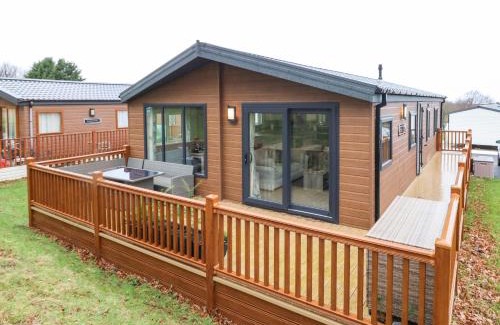 Dunbar House | Woodpecker Lodge