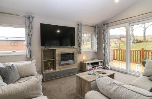 Dunbar House | Woodpecker Lodge